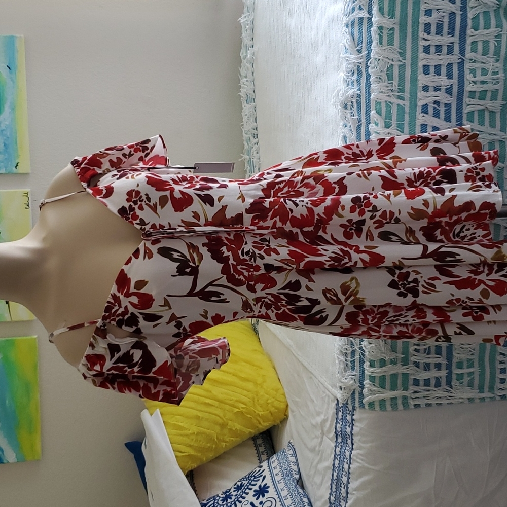 Lover's & Friends Floral  Off The Sholders Dress - Picture 6 of 16